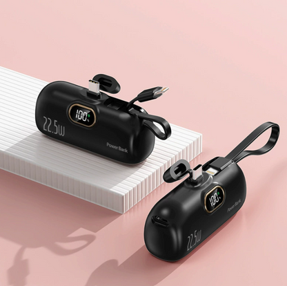 Kompakte Powerbank mit integrierten Kabeln | 22,5 W Schnellladen (offer)